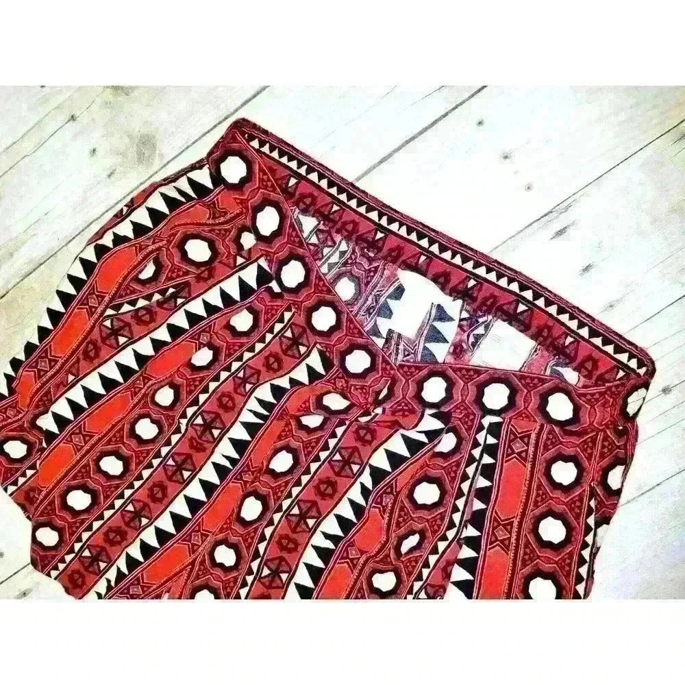 VINTAGE H&M Womans LIGHTWEIGHT Juniors Shorts Boho Gypsy Ethnic size 10 (Med) - Picture 4 of 4